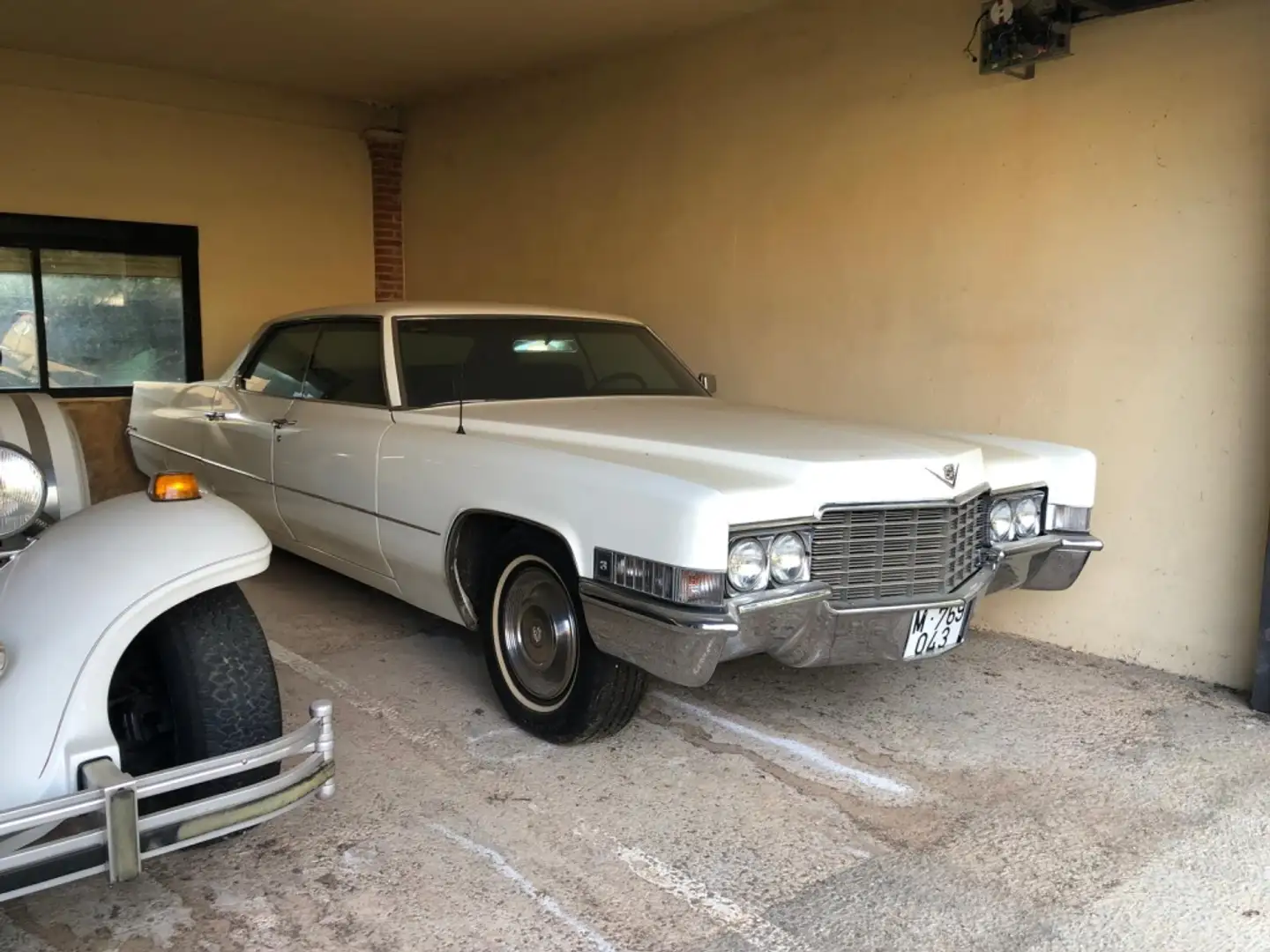 Cadillac Deville Berlina Automático de 4 Puertas Blanco - 2