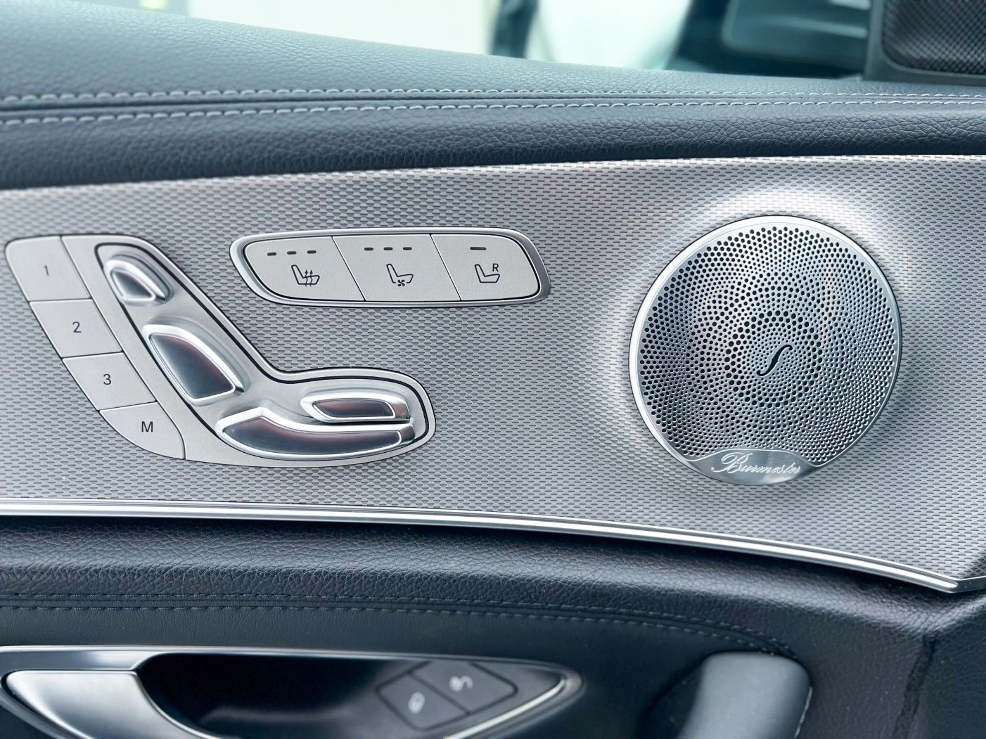 Mercedes-Benz E 63 AMG T 4Matic Standheizung Driver's Package — photo 9