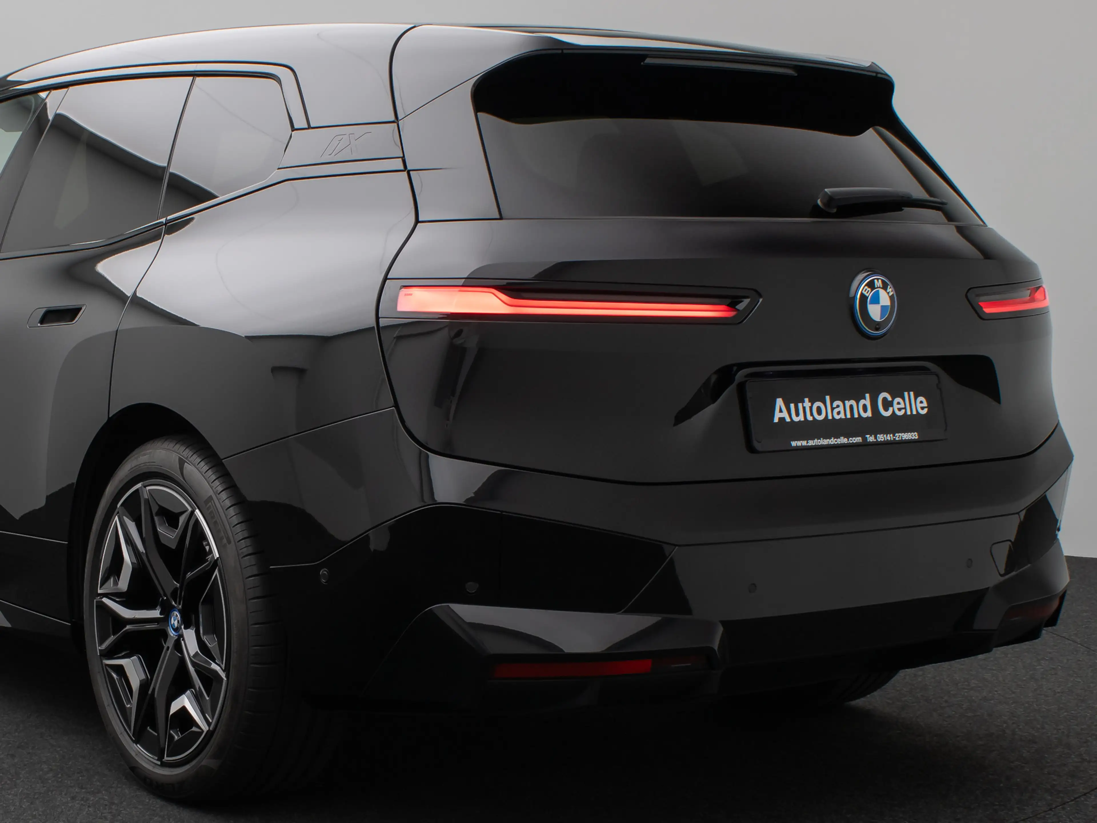 BMW iX Panorama 360°Laser B&W SoftCl Massage 22 — photo 14