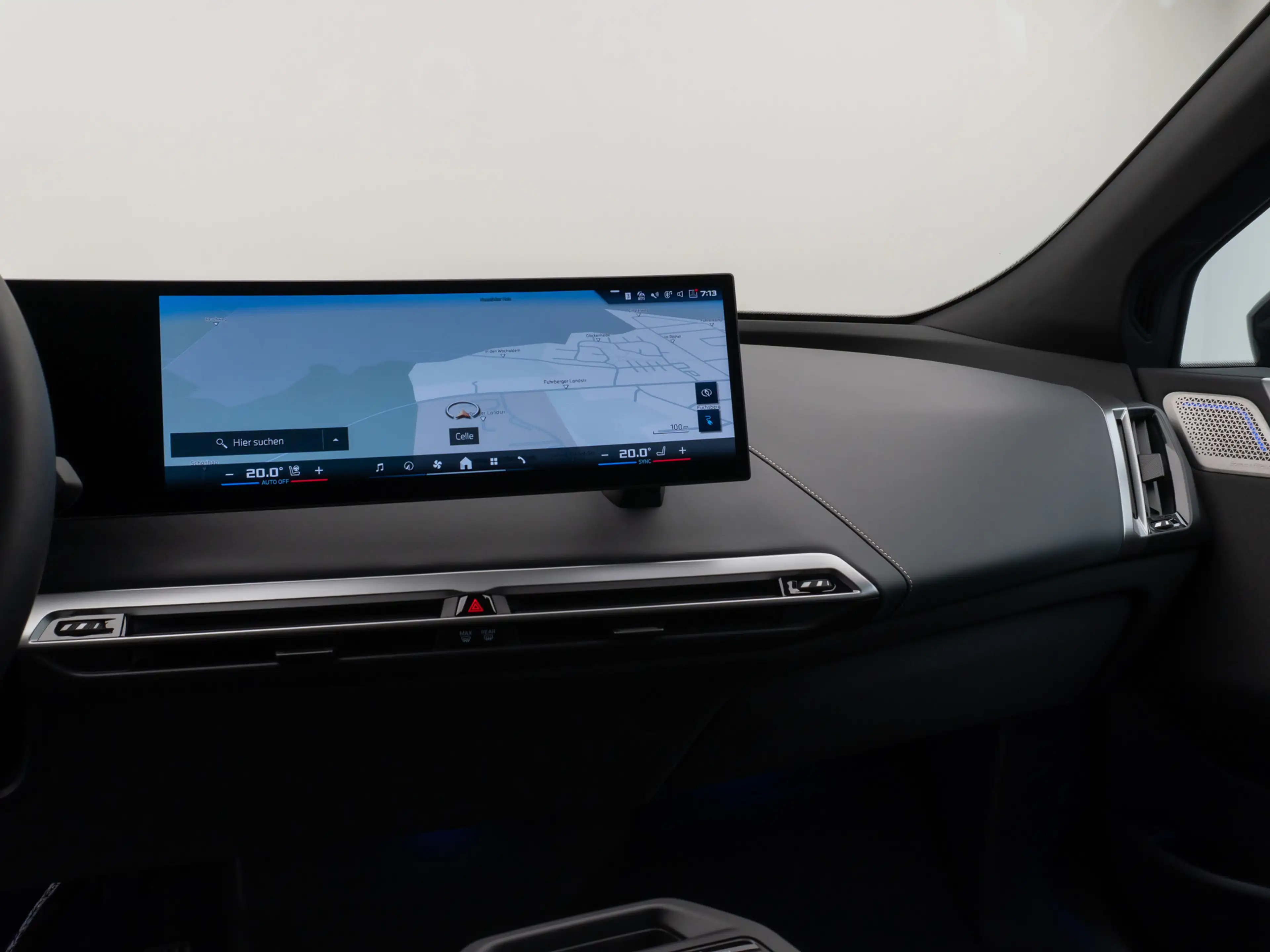 BMW iX Panorama 360°Laser B&W SoftCl Massage 22 — photo 20