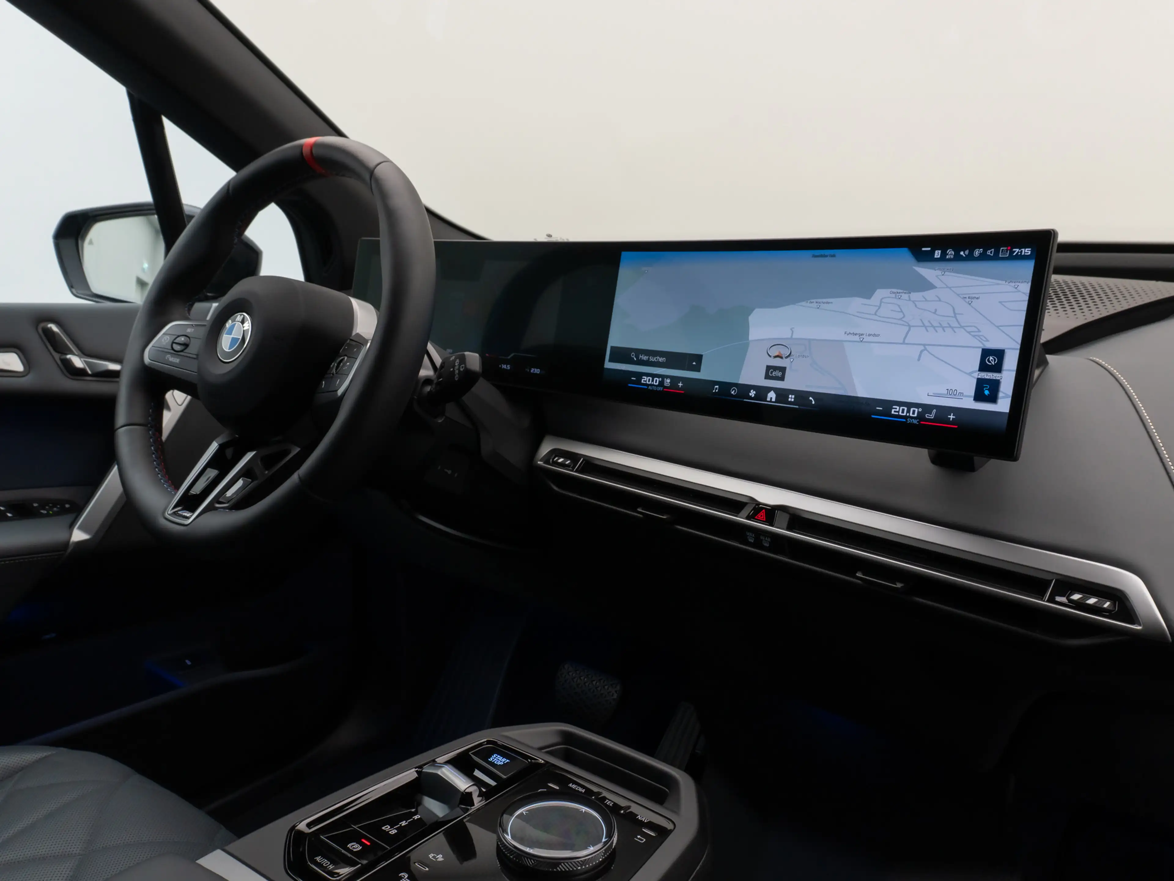 BMW iX Panorama 360°Laser B&W SoftCl Massage 22 — photo 36