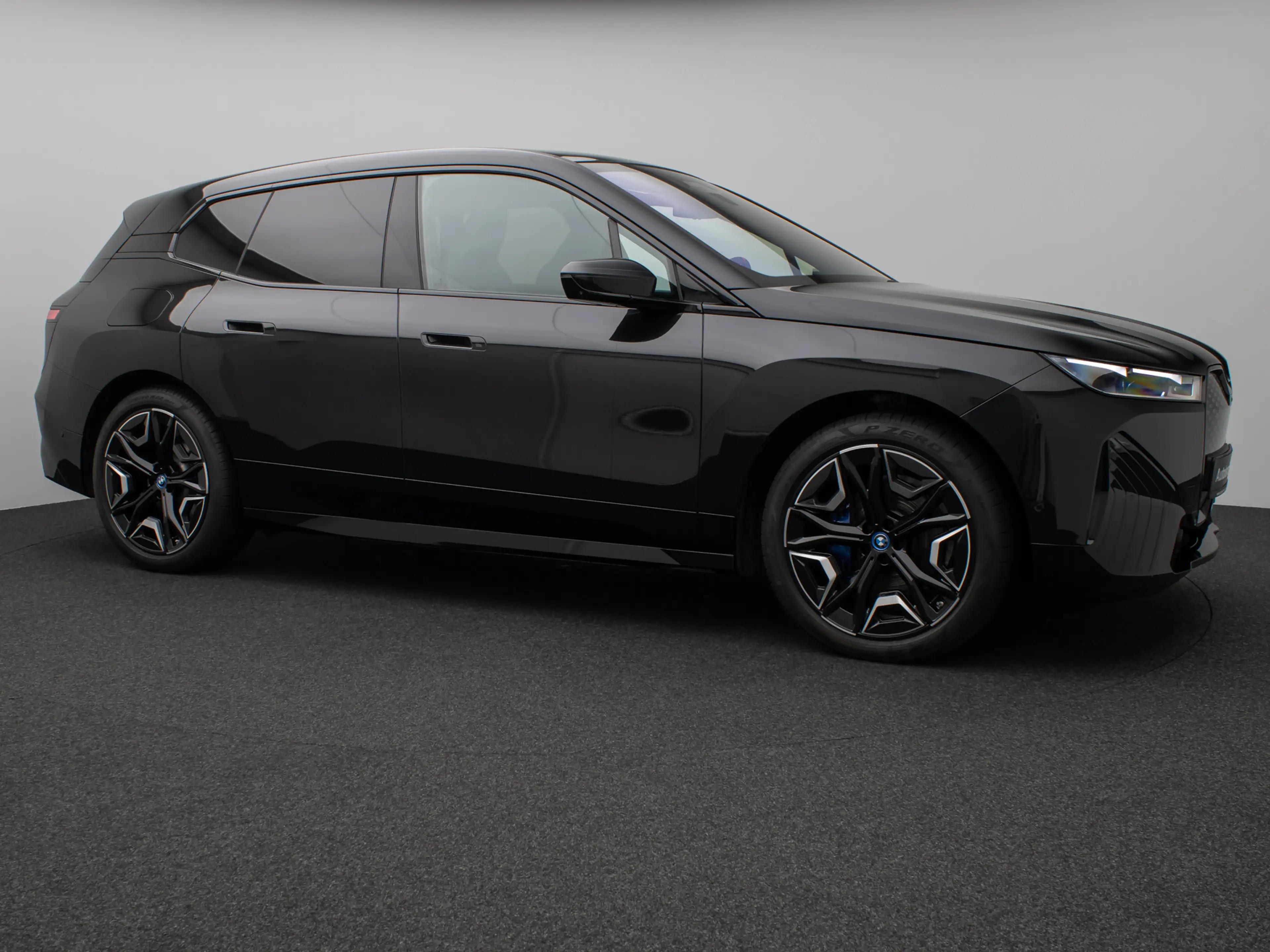 BMW iX Panorama 360°Laser B&W SoftCl Massage 22 — photo 4