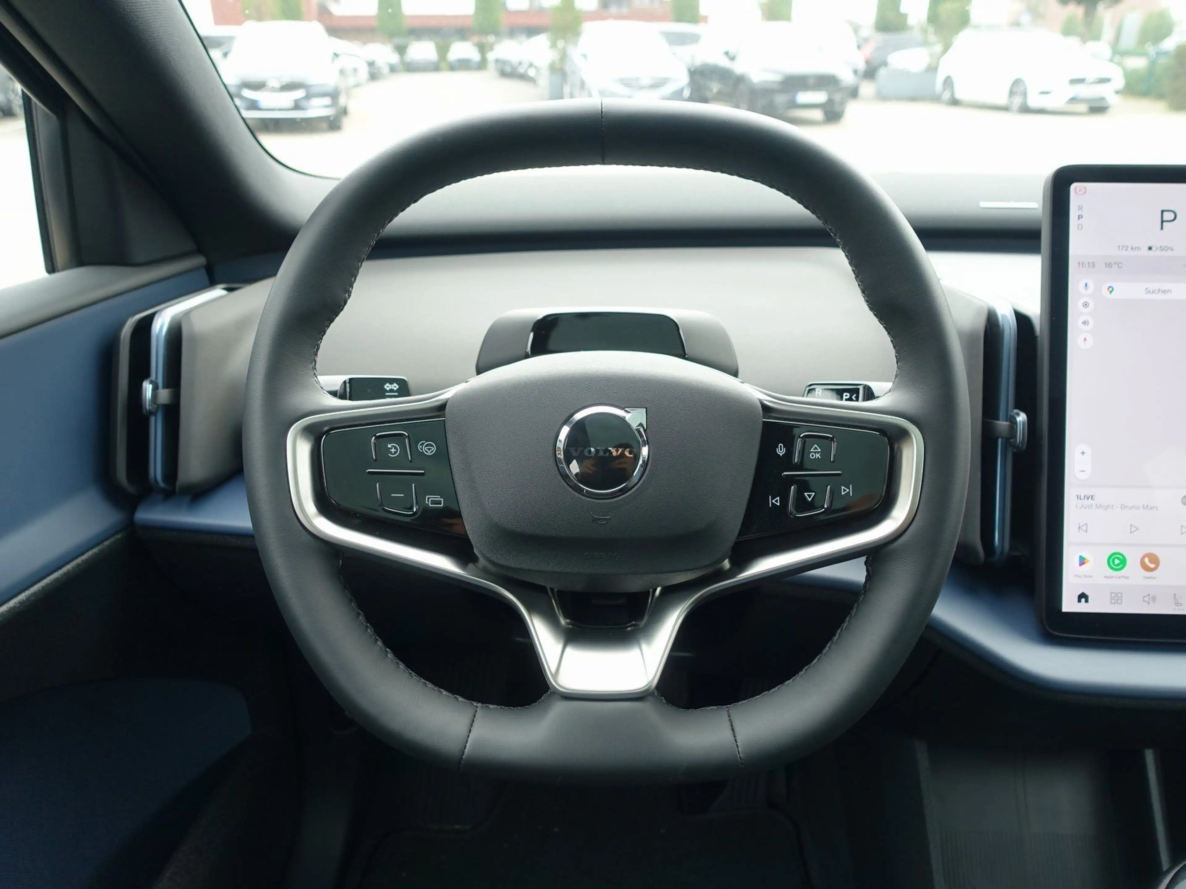 Volvo EX30 Black Edition Ultra Twin Motor Performance — photo 13