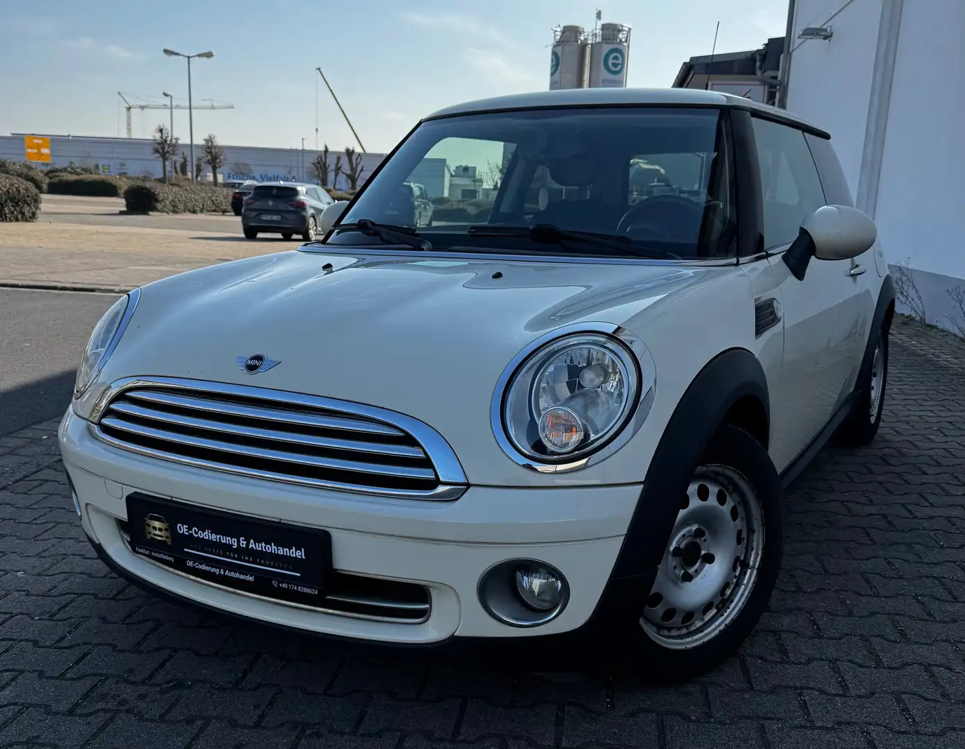 MINI One ONE Mini One *SCHECKHEFT*8-FACH*KLIMA*TÜV* Weiß - 1