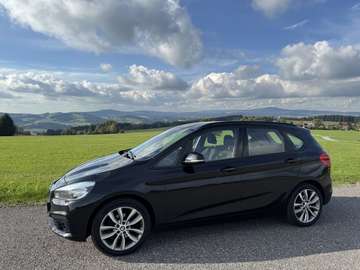 218d Active Tourer Sport Line Aut.