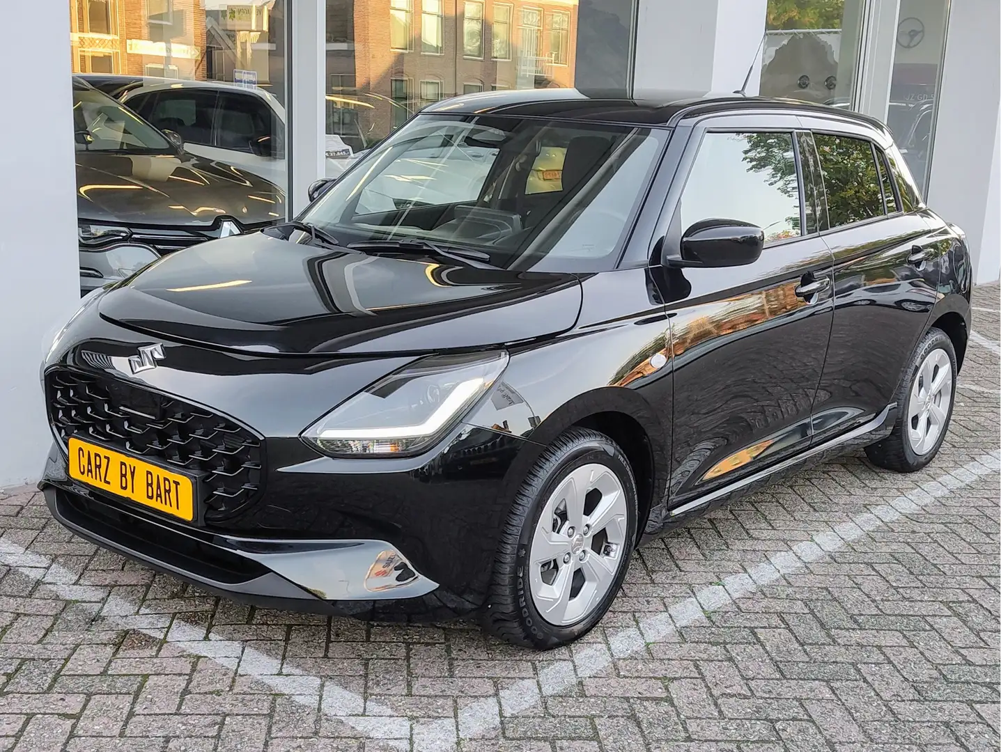 Suzuki Swift 1.2 SELECT SMART HYBRID Dodehoeksensoren | Stoelve Noir - 1