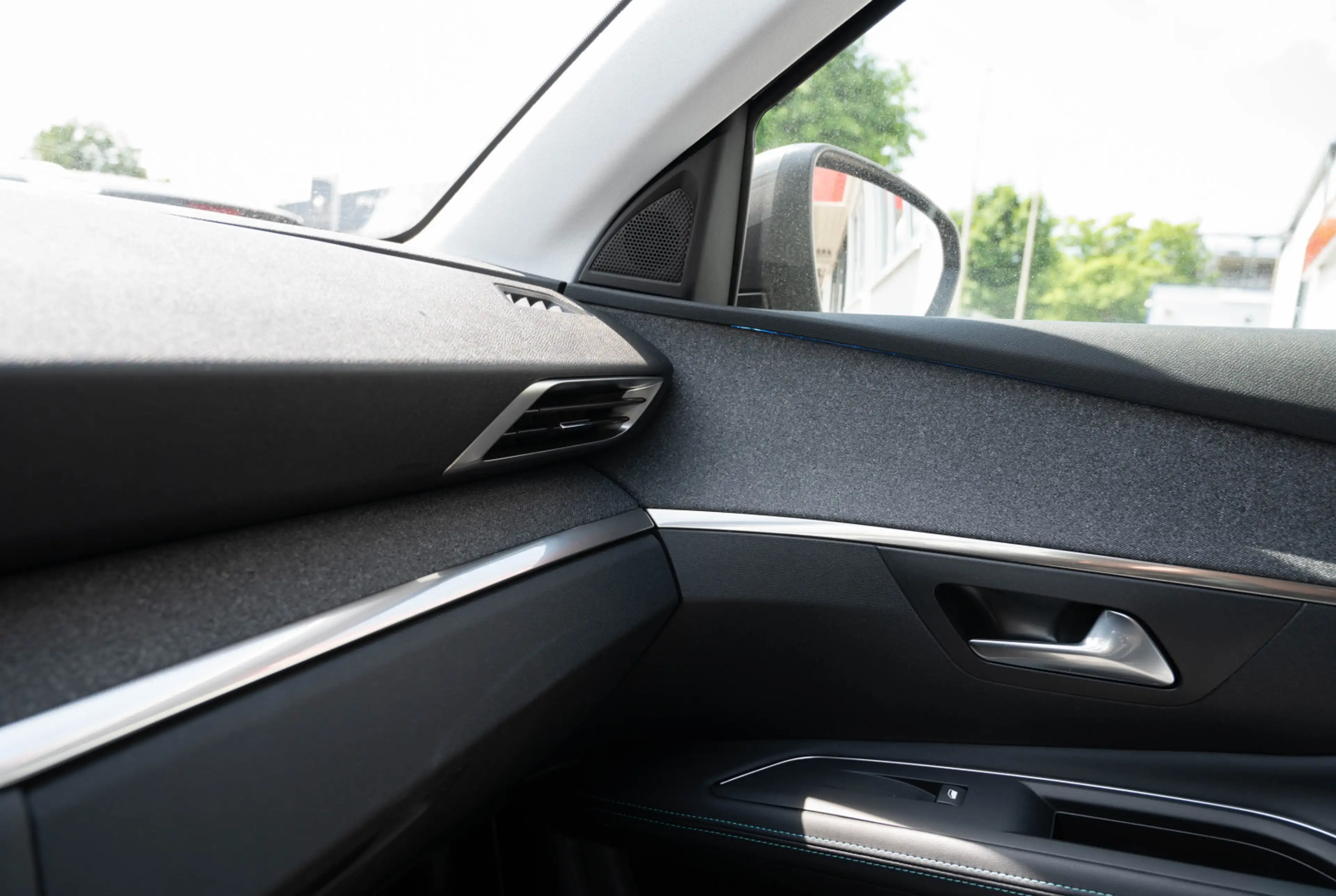 Peugeot 3008 1.5 BlueHDi 130 EAT8 *EASY-PAKET*MIRRORSCREEN* *INVENTUR-SALE* — photo 13
