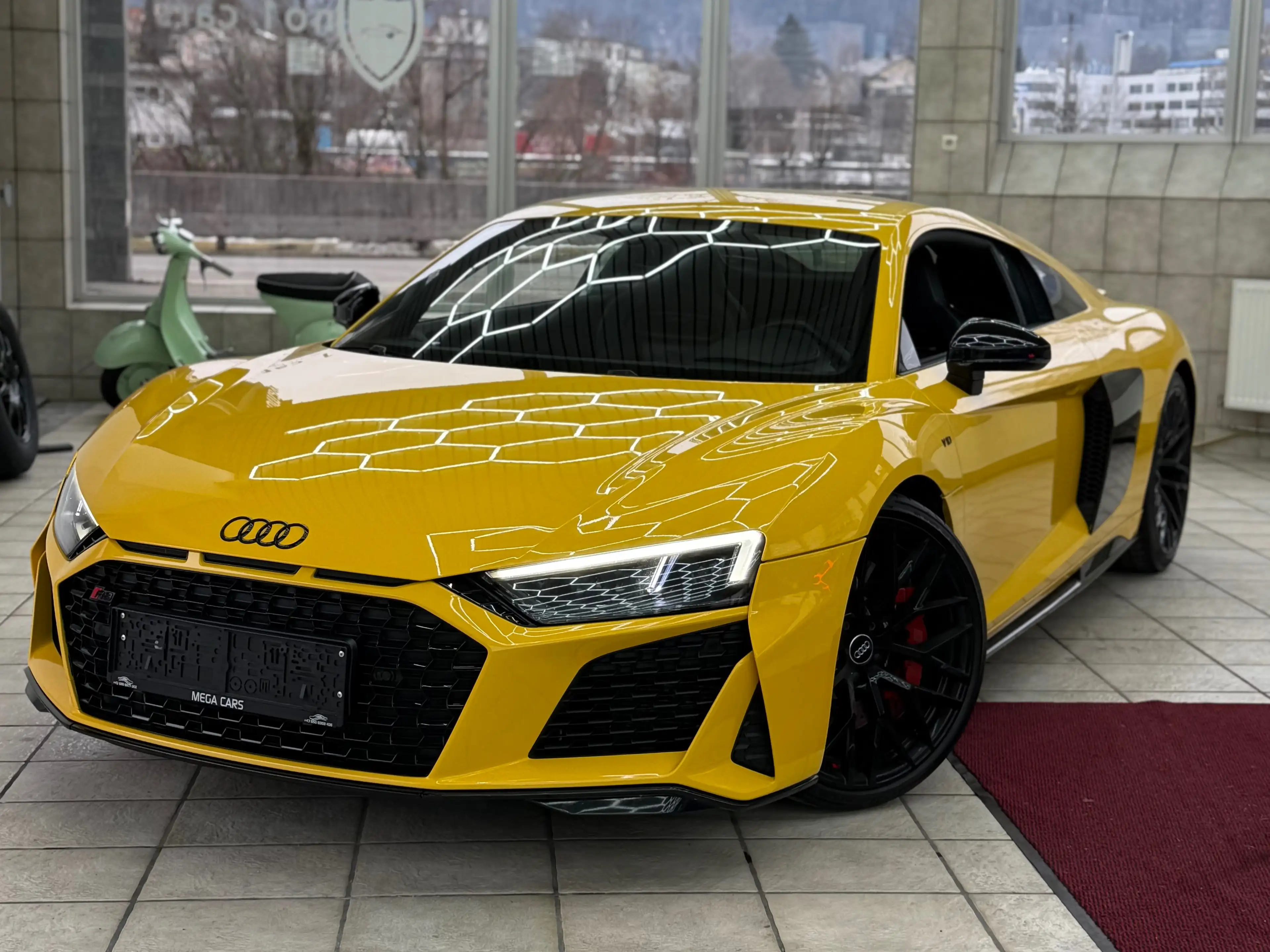 Audi R8 5.2 FSI RWD — photo 15