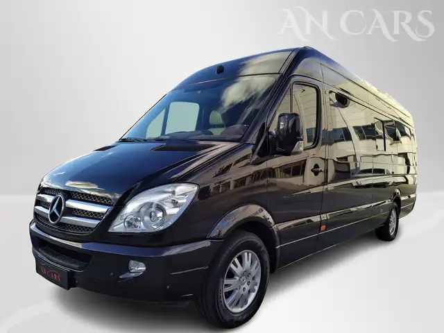 Mercedes-Benz Sprinter 324 V6 Benzin VIP One of Three