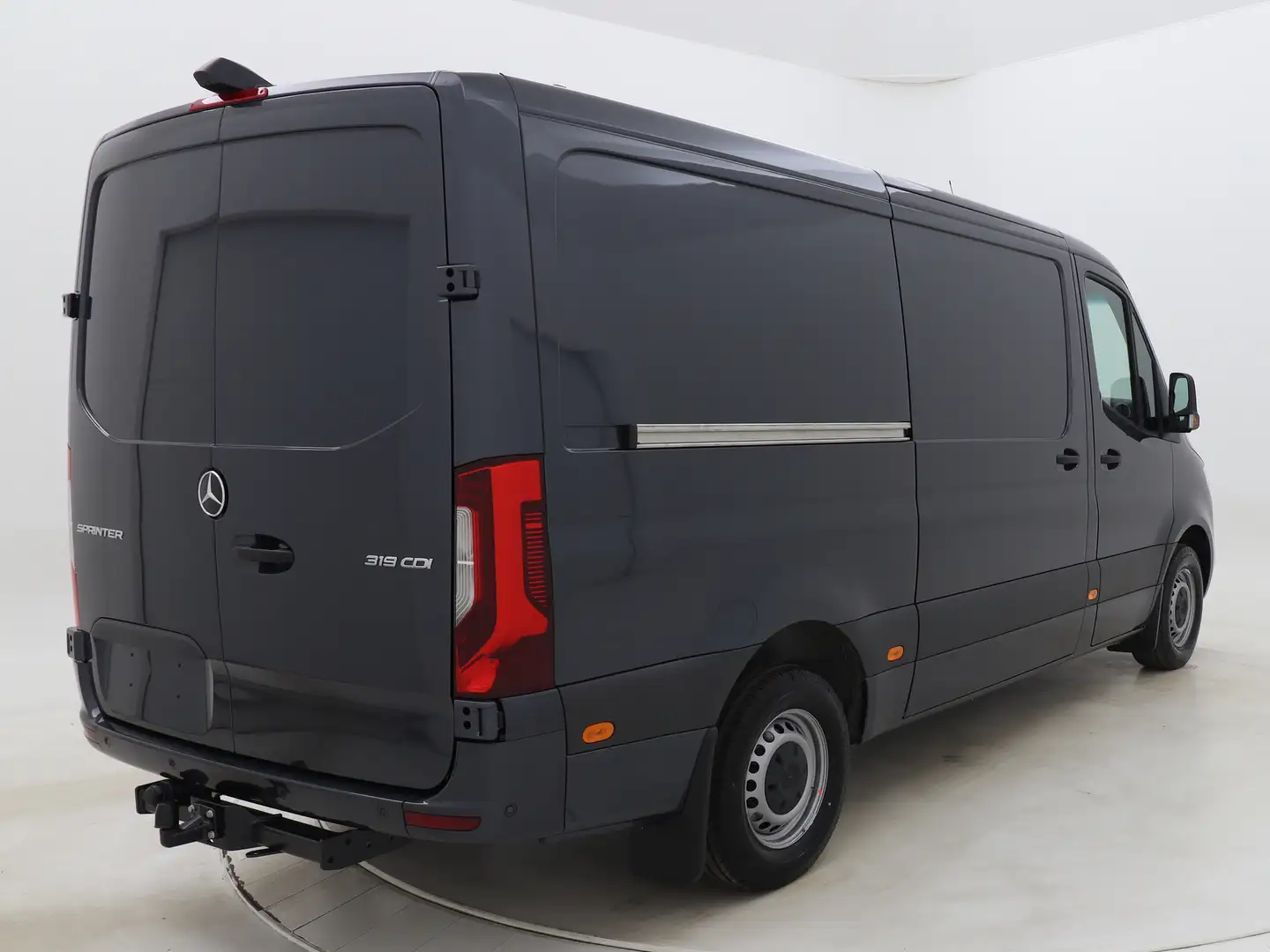 Mercedes-Benz Sprinter 319CDI 190PK L2H1 RWD SELECT 9G-tronic | BPM Vrij Gris - 2