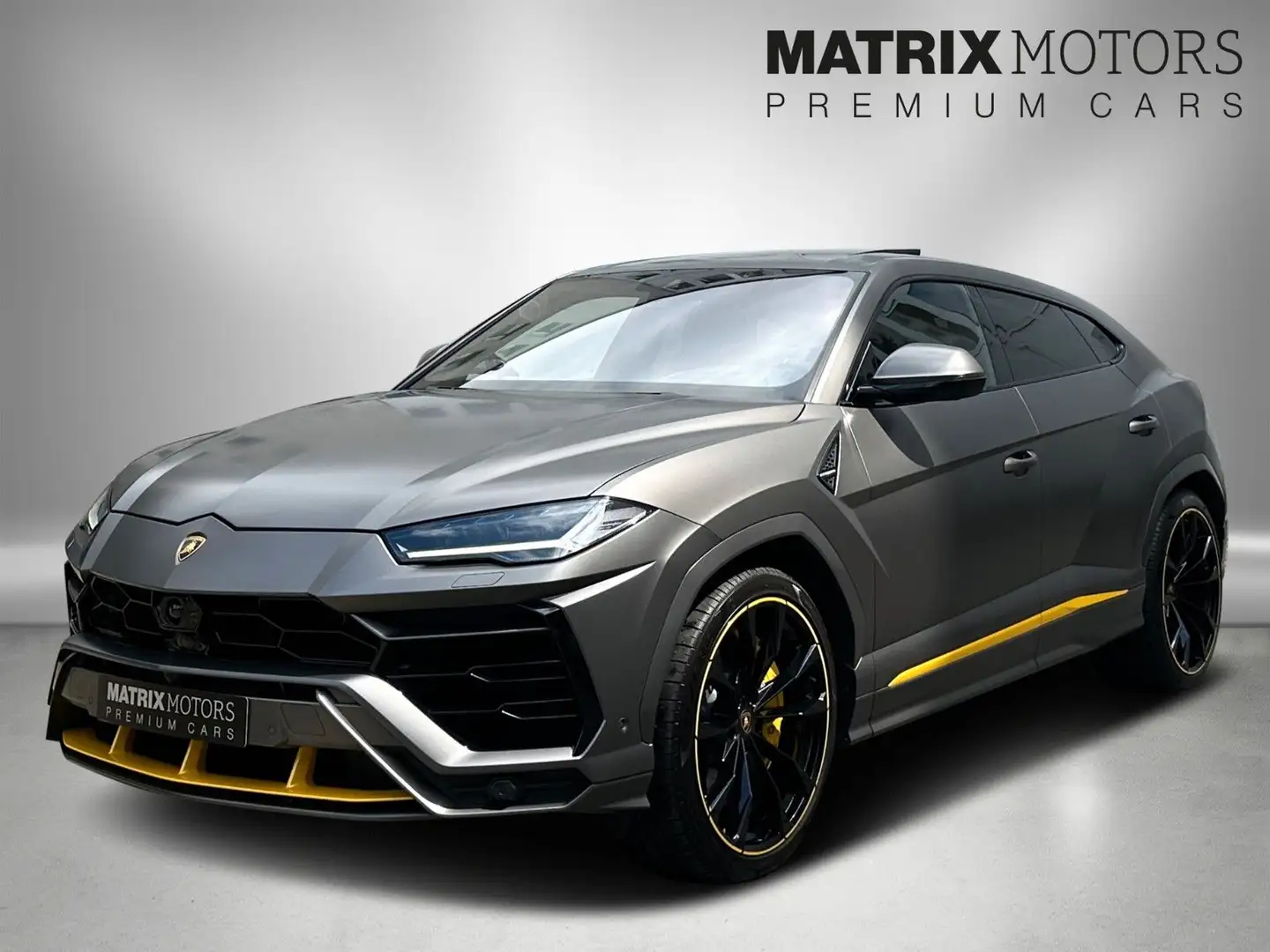 Lamborghini Urus Graphite Capsule NEW SERVICE & Warranty Grey - 1
