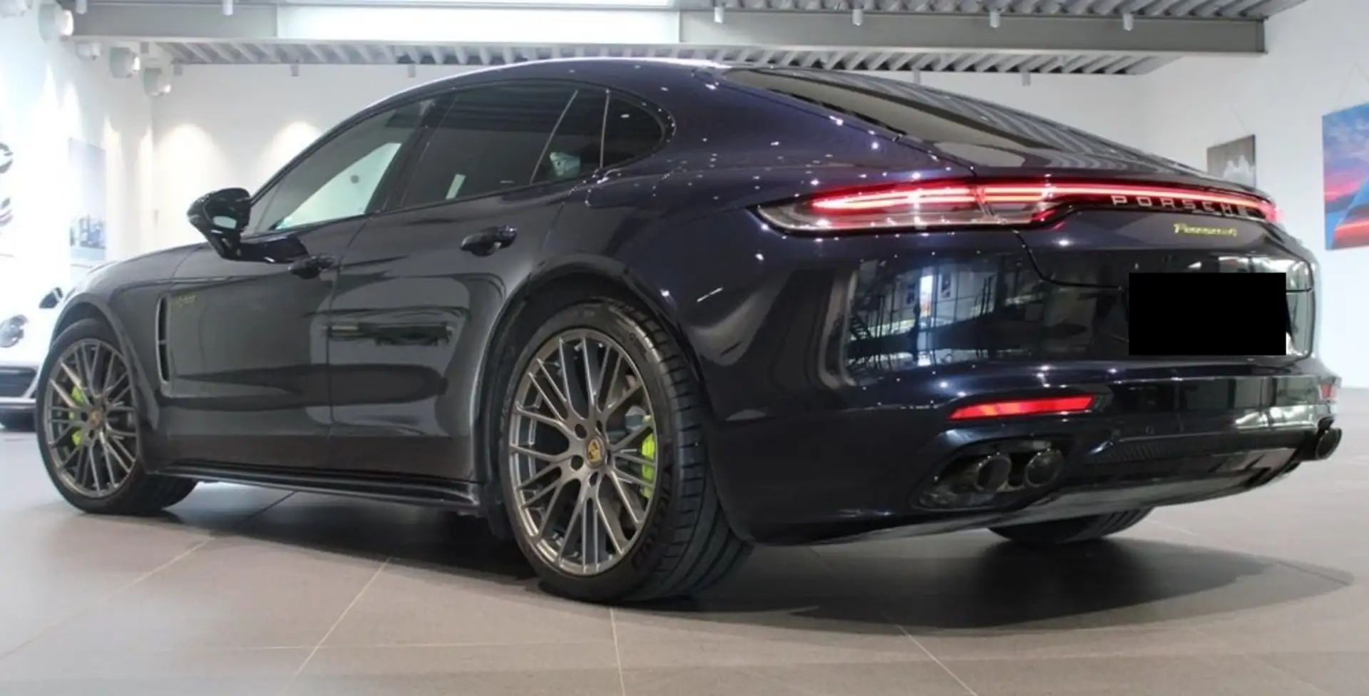 Porsche Panamera 4 E-Hybrid Platinum Edition *PANO/360°/BOSE* Blau - 2