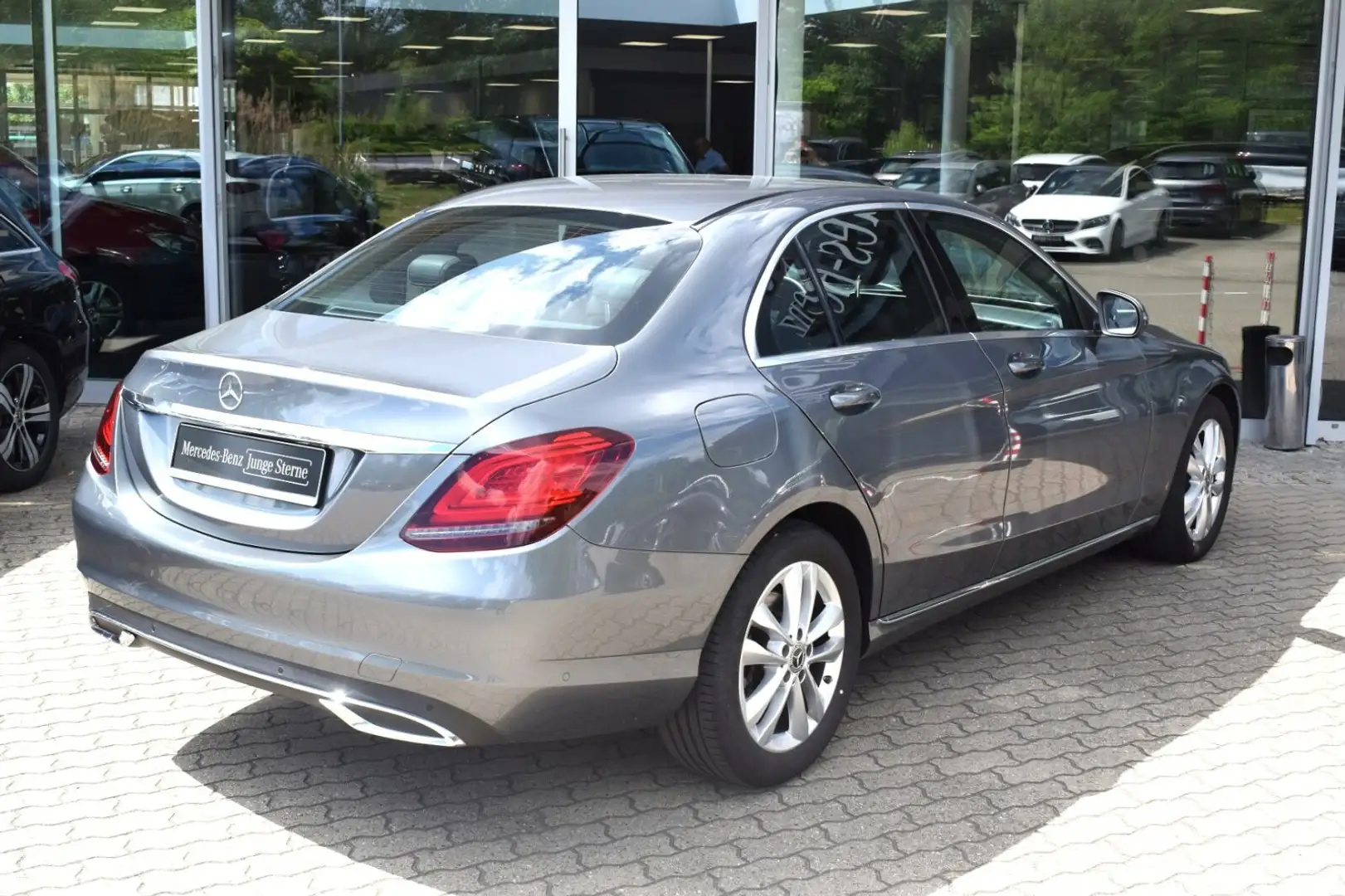 Mercedes-Benz C 180 C 180 AVANTGARDE/Navi/LED/Distronic/Totwinkelass Grau - 2