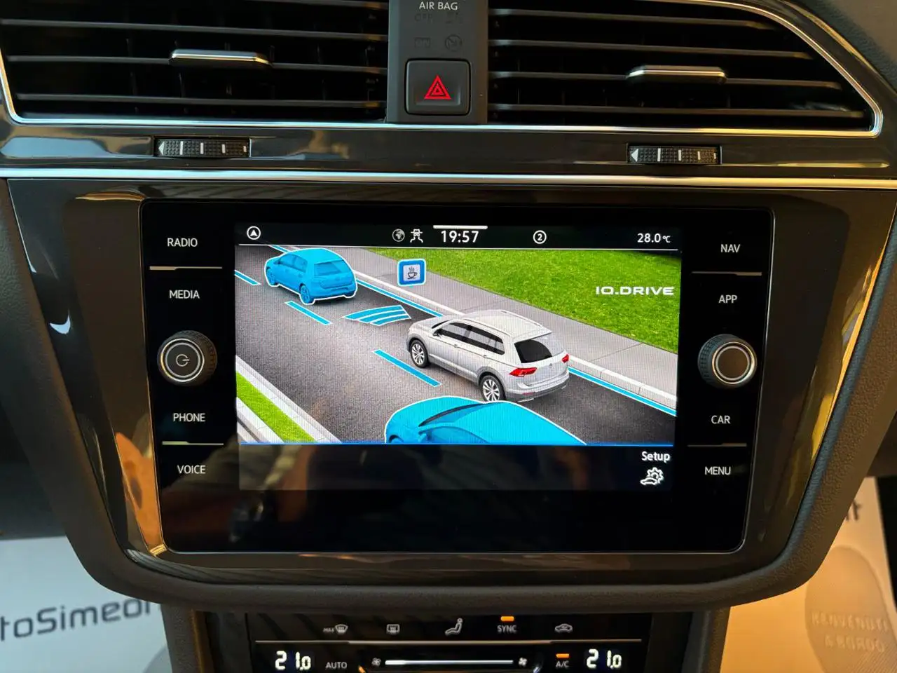 Volkswagen Tiguan 2.0 TDI 150 CV SCR DSG Life, миниатюра 16