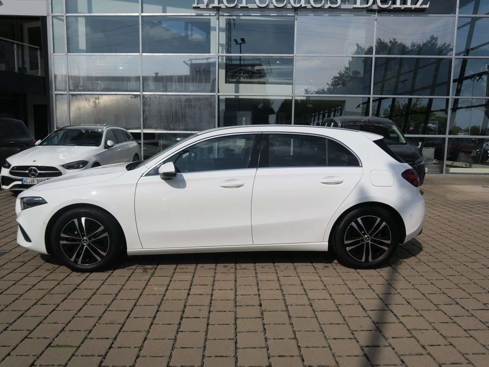 Mercedes-Benz A 180