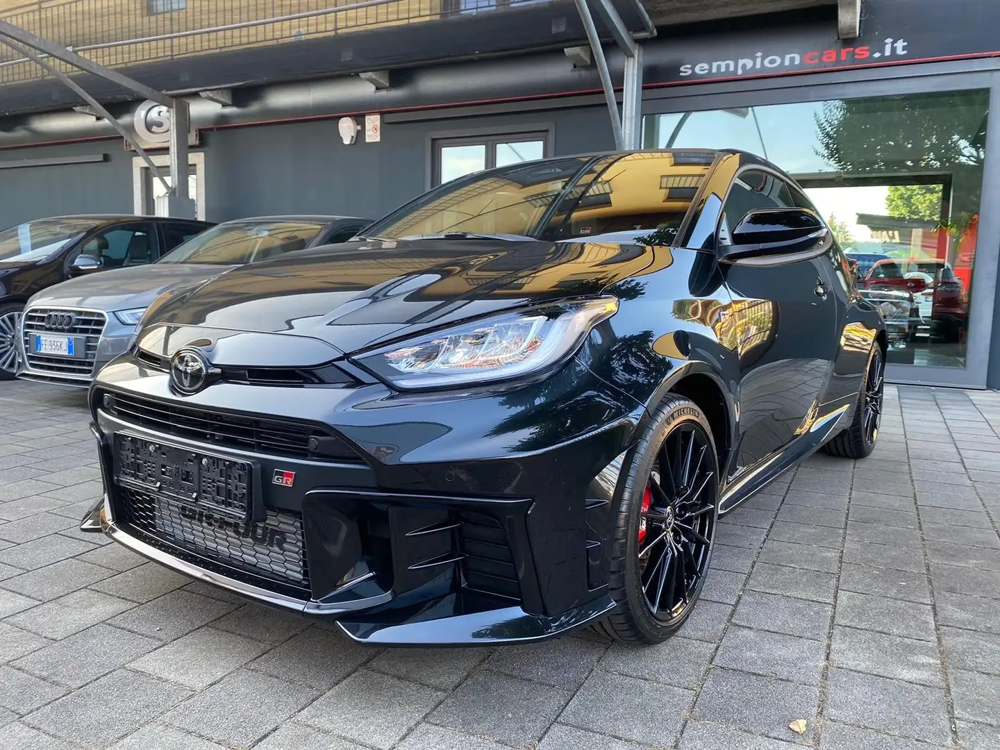 Toyota Yaris GR 1.6 Circuit 280cv RESTYLING Pronta Consegna Nero - 2