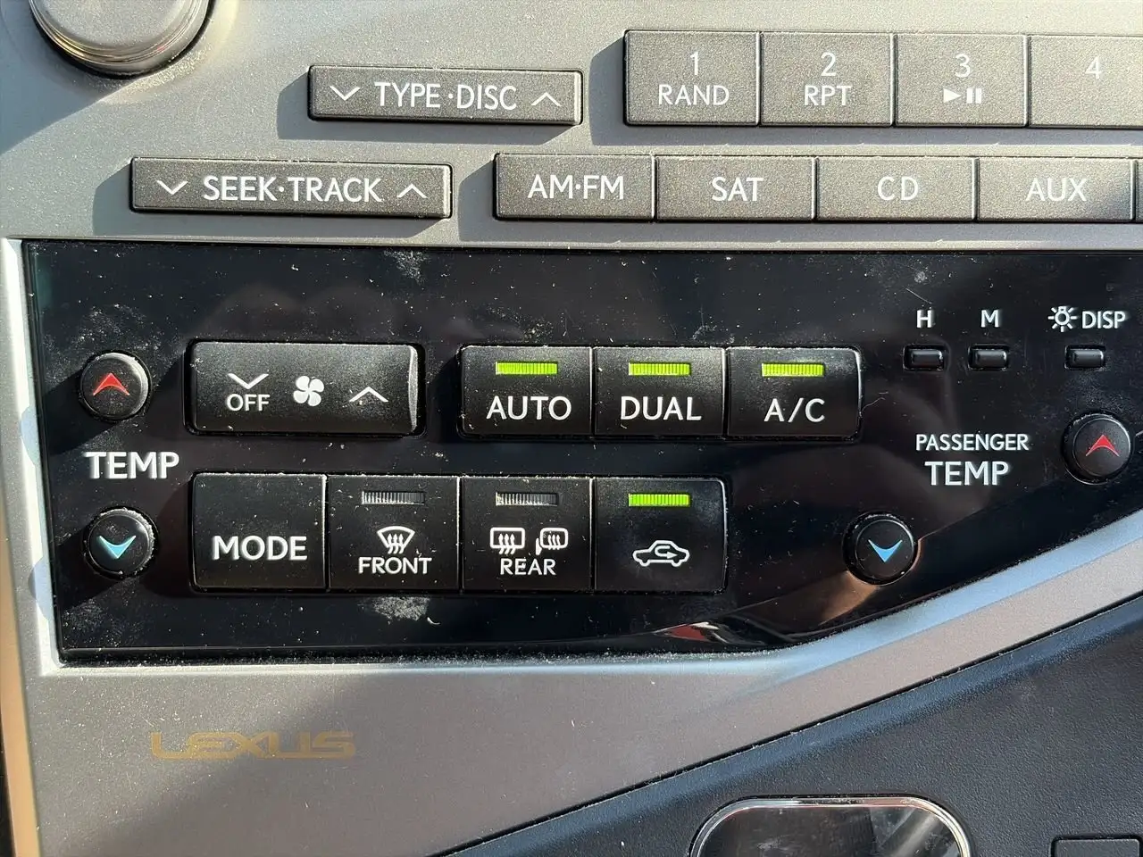 Lexus RX снимка Lexus RX
