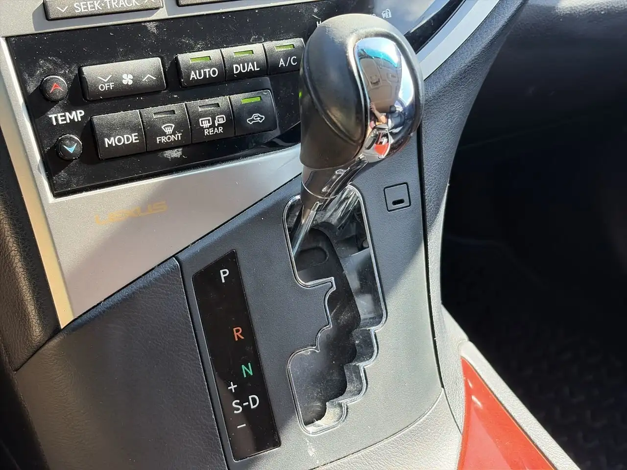 Lexus RX снимка Lexus RX