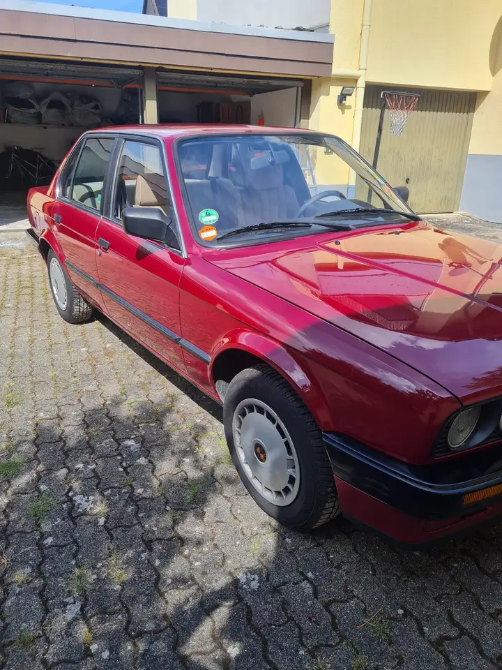 BMW 320i, foto 4