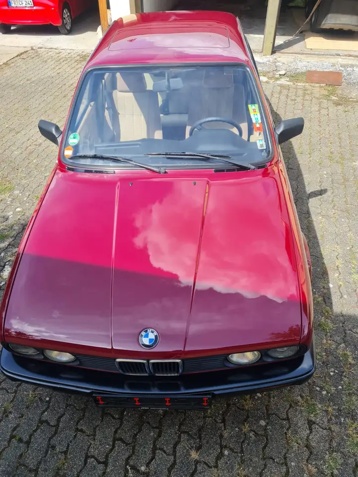 BMW 320i, foto 6