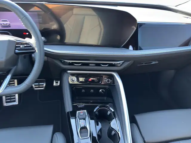 Audi Q5 view 15