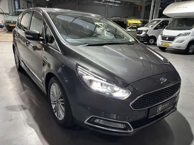 Ford S-Max 2.0 EcoBoost VIGNALE Auto 7 seats
