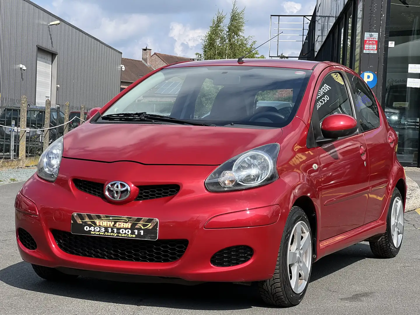 Toyota Aygo 1.0i VVT-i*boîte automat*CLIMA*JANTES*AUX*G12 M Rood - 2