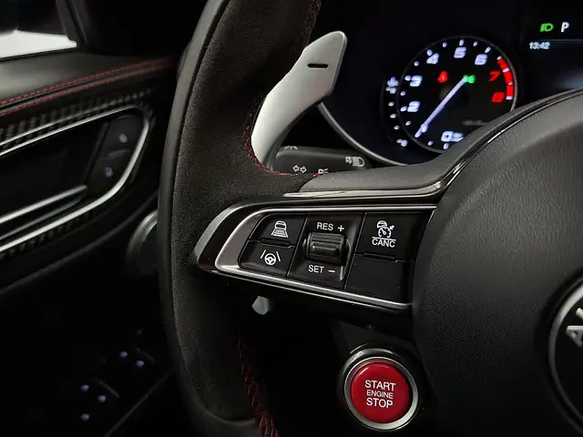 Alfa Romeo Giulia Quadrifoglio 2,9 Alfa 510 ATX RWD...AKRAPOVIC, ... Ansicht 19