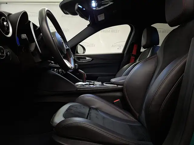Alfa Romeo Giulia Quadrifoglio 2,9 Alfa 510 ATX RWD...AKRAPOVIC, ... Ansicht 15