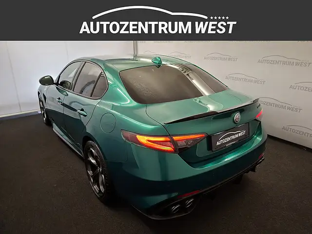 Alfa Romeo Giulia Quadrifoglio 2,9 Alfa 510 ATX RWD...AKRAPOVIC, ... Ansicht 6