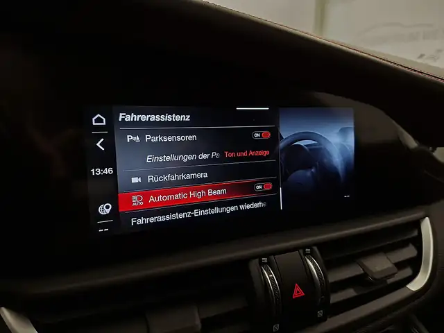 Alfa Romeo Giulia Quadrifoglio 2,9 Alfa 510 ATX RWD...AKRAPOVIC, ... Ansicht 33