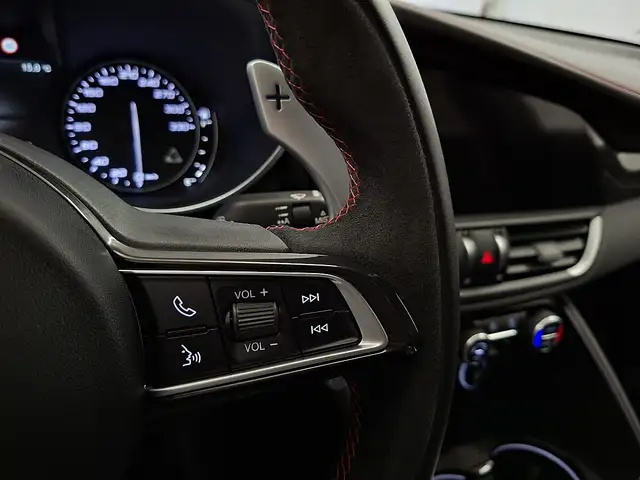 Alfa Romeo Giulia Quadrifoglio 2,9 Alfa 510 ATX RWD...AKRAPOVIC, ... Ansicht 20