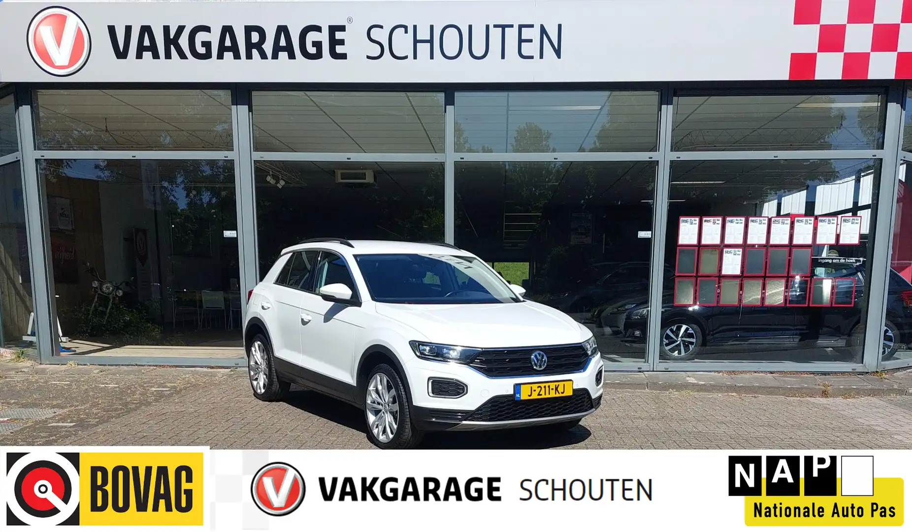 Volkswagen T-Roc 1.5 TSI Sport | Nav | Carplay | Cruise Control Wit - 1