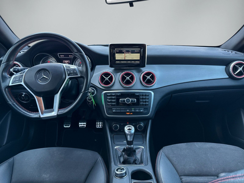 Mercedes-Benz GLA 200 GLA GLA 200 — photo 13