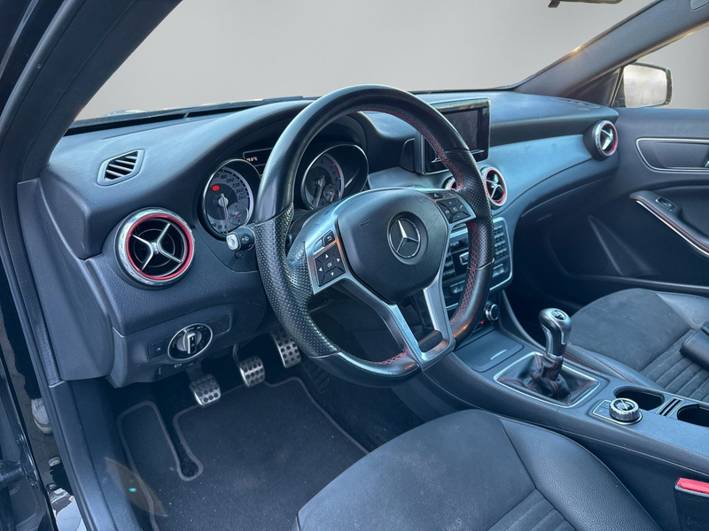 Mercedes-Benz GLA 200 GLA GLA 200 — photo 12
