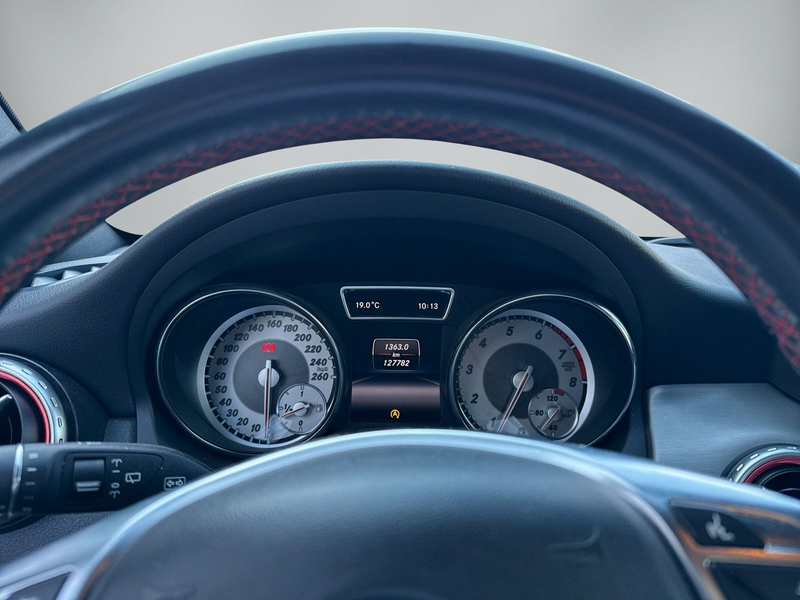 Mercedes-Benz GLA 200 GLA GLA 200 — photo 14