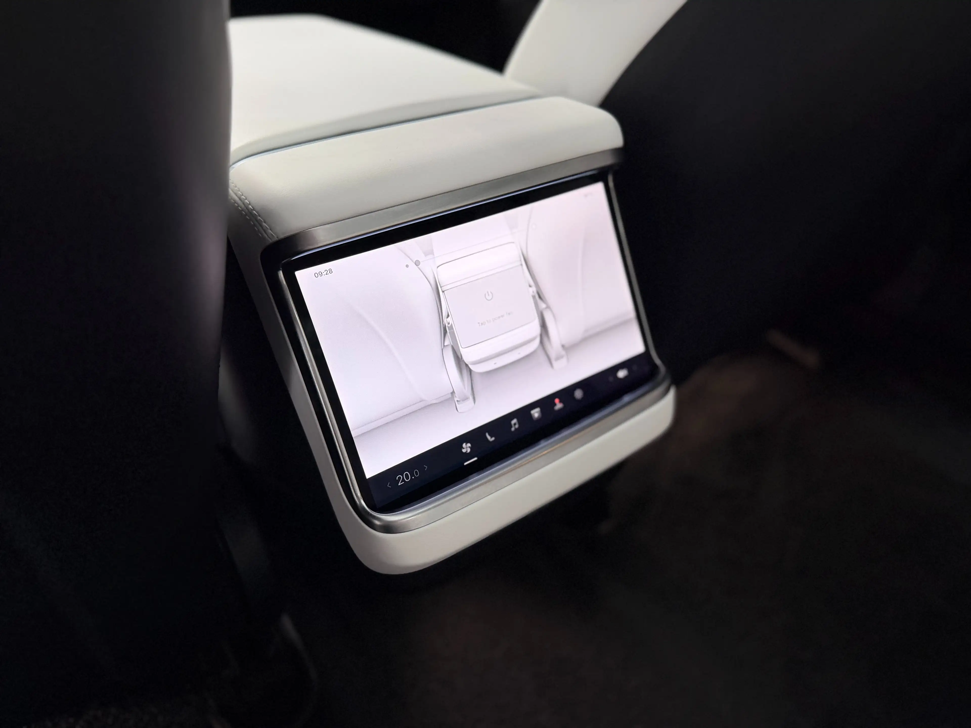 Tesla Model S PLAID - 1020 HP - FACELIFT - ENHANCED AUTOPILOT — photo 14