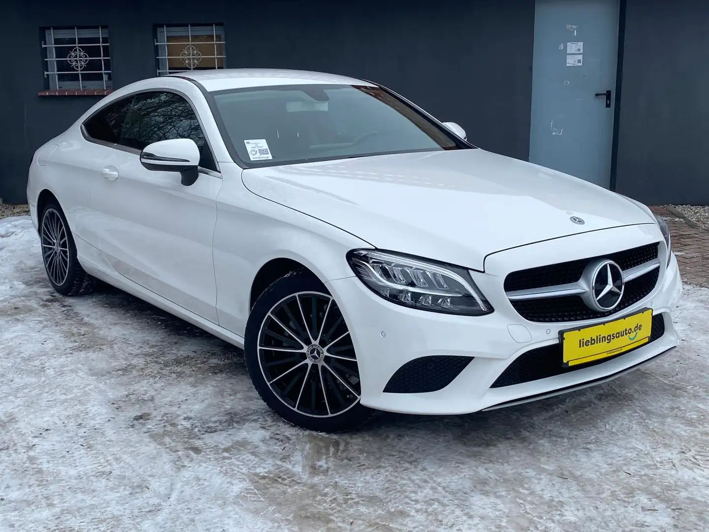 Mercedes-Benz C 180 Coupé 9G LED Navi Kamera 18" Ambientelicht Weiß - 2