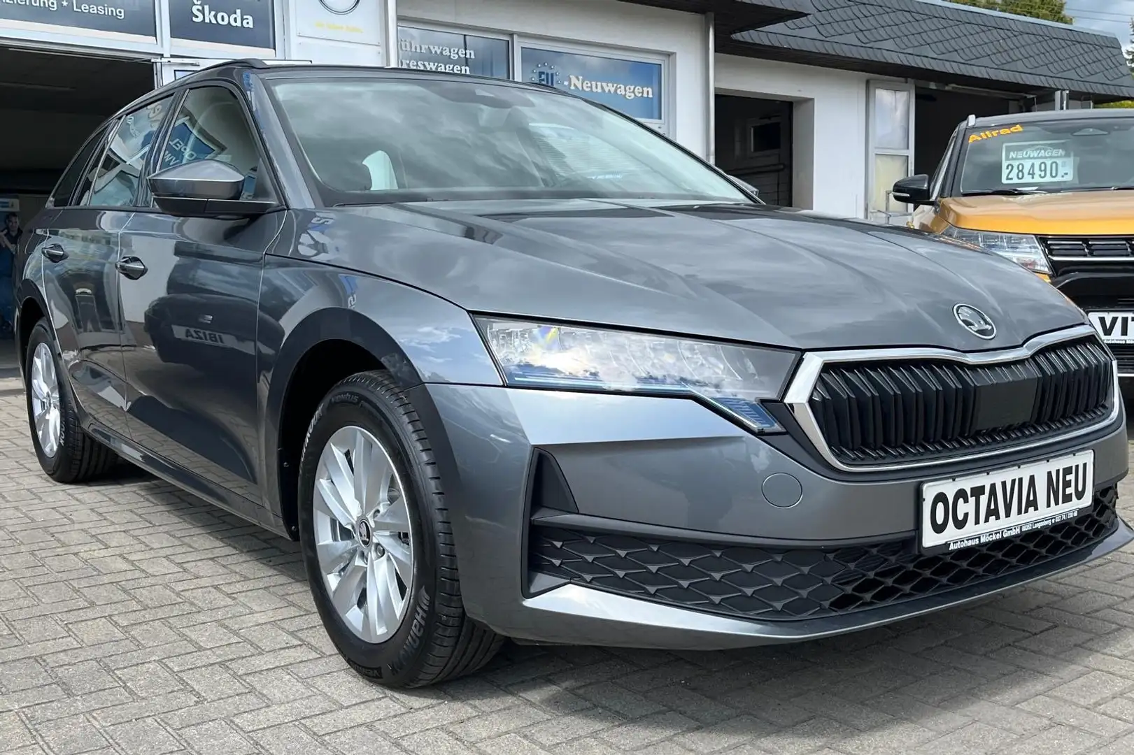 Skoda Octavia Combi 1.5 TSI Essence, ALU, PDC, LED, DAB, CLIMAT. Bleu - 2