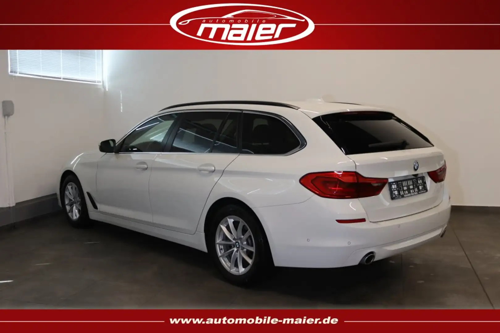 BMW 520 d Touring-Navi-LED-Kamera-Tempo-Ambiente-SHZ Weiß - 2