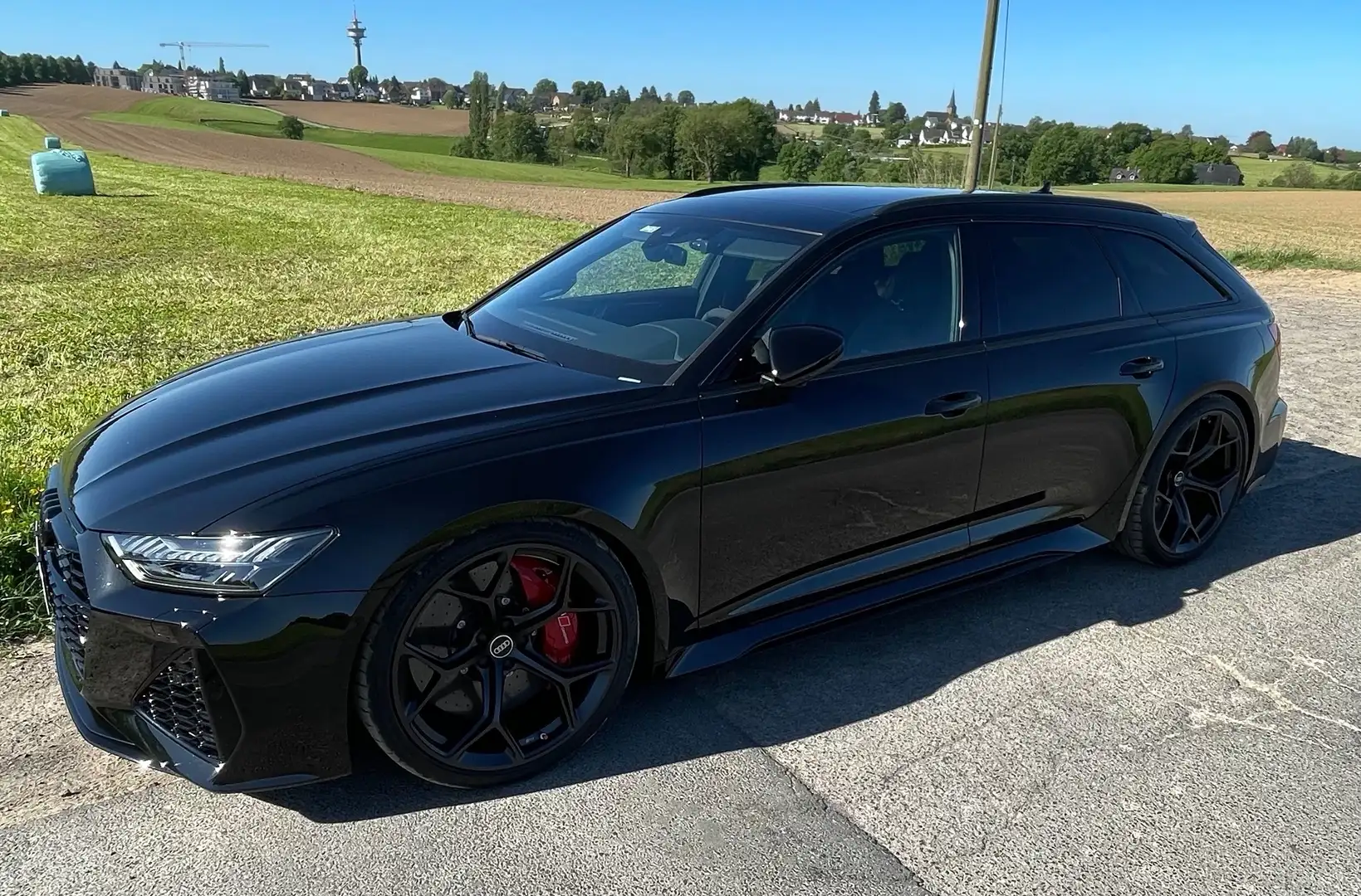 Audi RS6 Performance Schwarz - 1