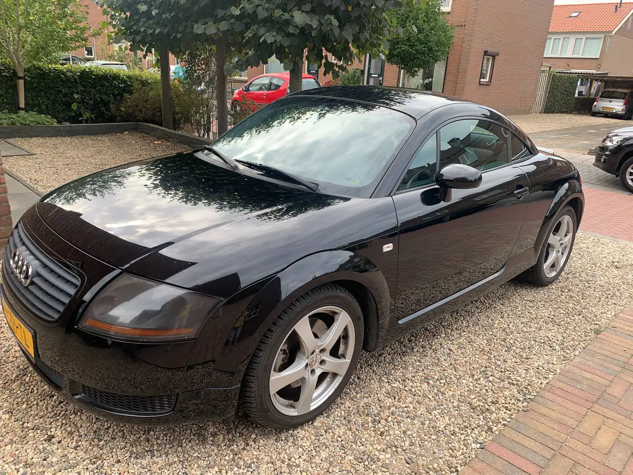 Audi TT 1.8 Turbo, foto 1