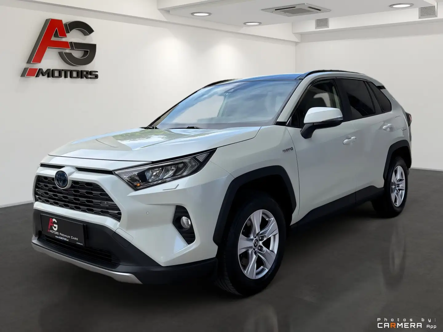 Toyota RAV 4 2,5 Hybrid Active AWD/LED/Navi/Kamera/Panorama/1. Bílá - 1