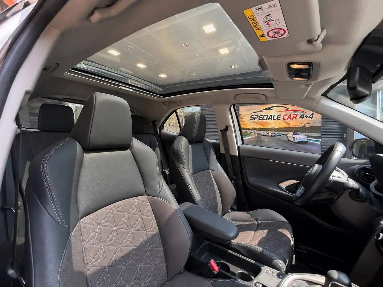 Toyota Yaris Cross 1.5h Lounge fwd 116cv e-cvt, миниатюра 5