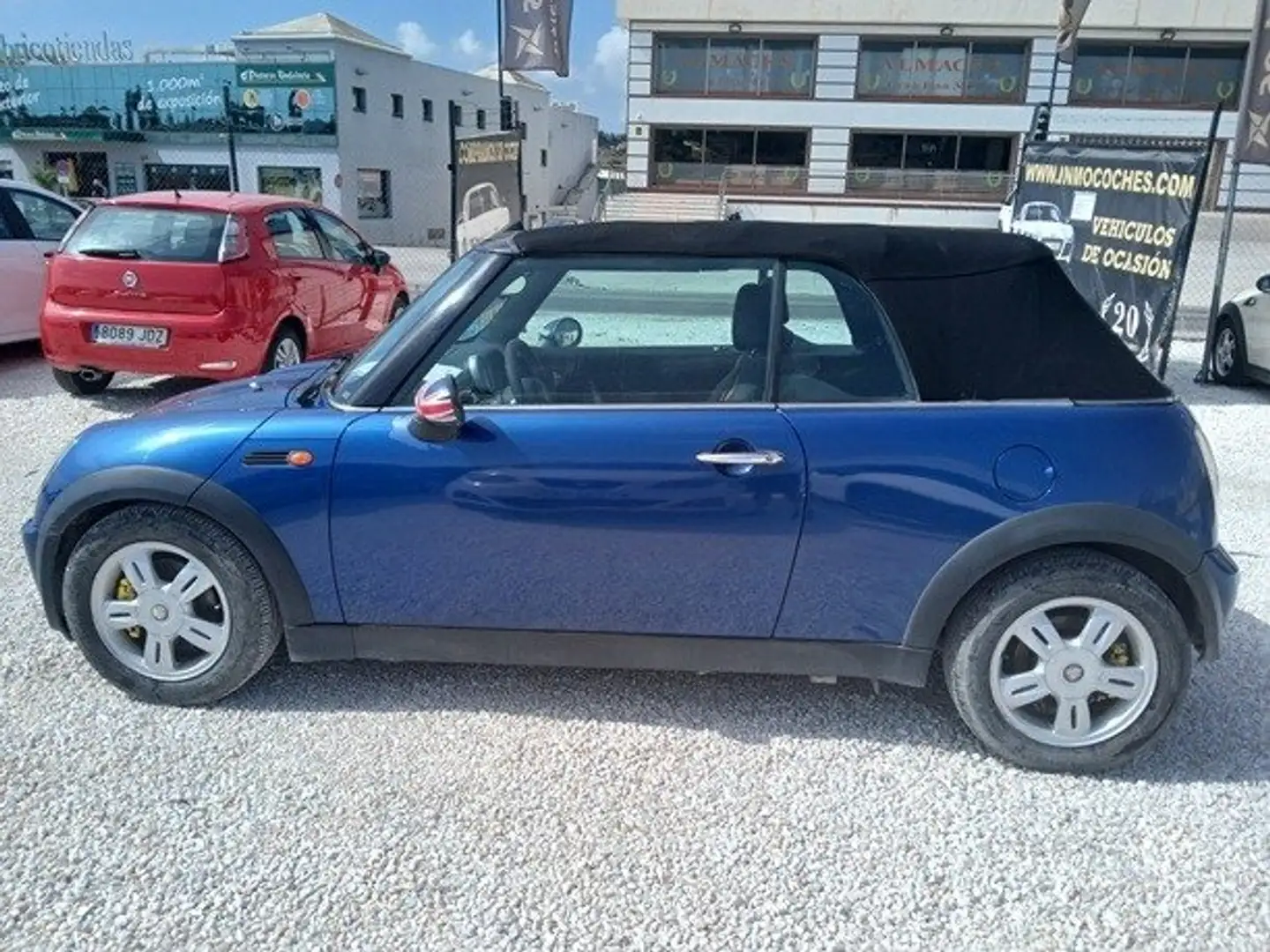 MINI One Cabrio Bleu - 2