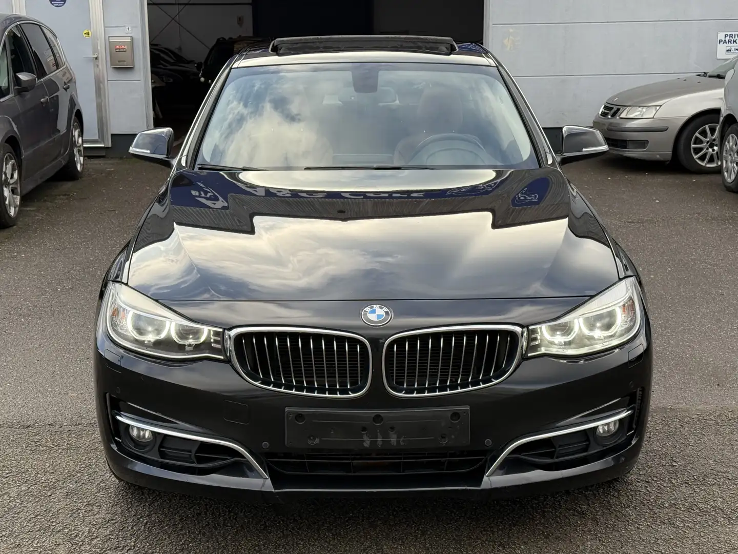 BMW 325 325dA Gran Turismo Luxury Schwarz - 2