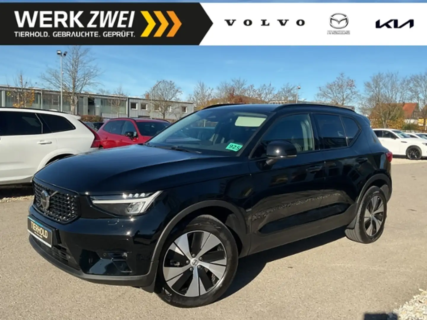 Volvo XC40 B4 Plus Dark AT AWD Kamera Google HK Memory Noir - 1
