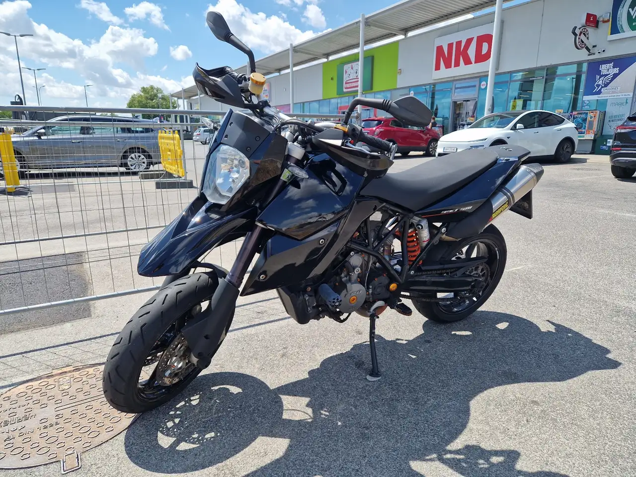 KTM 990 Supermoto