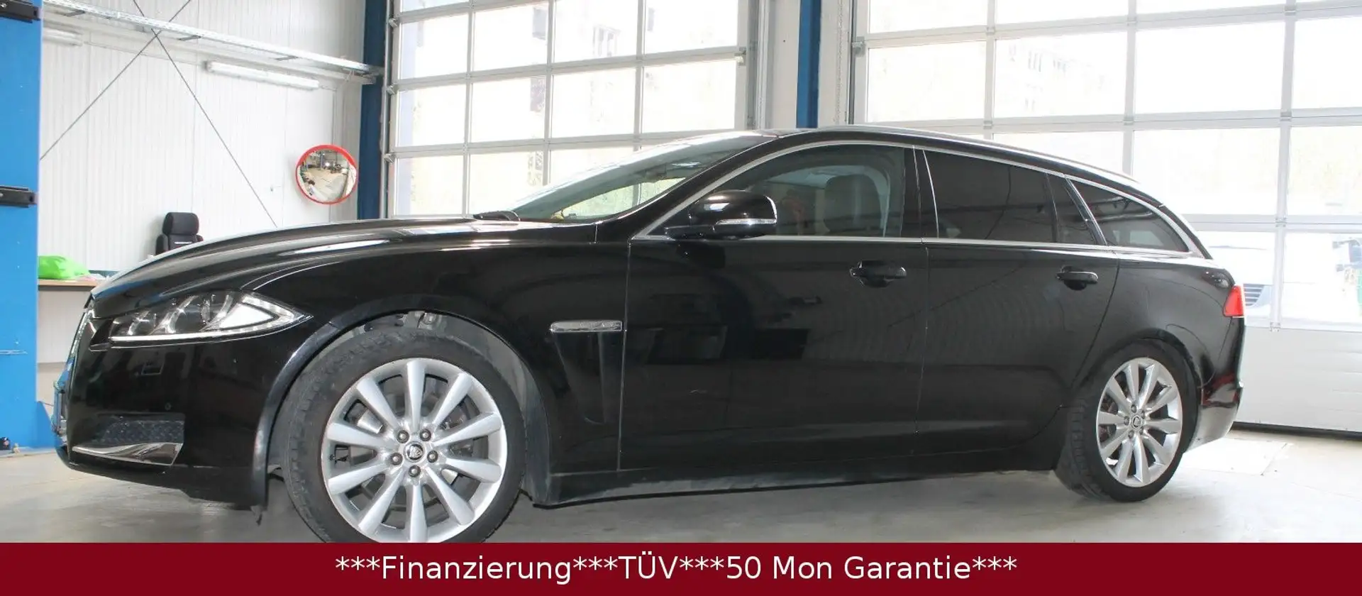 Jaguar XF 2.2 L Diesel Sportbrake Schwarz - 2
