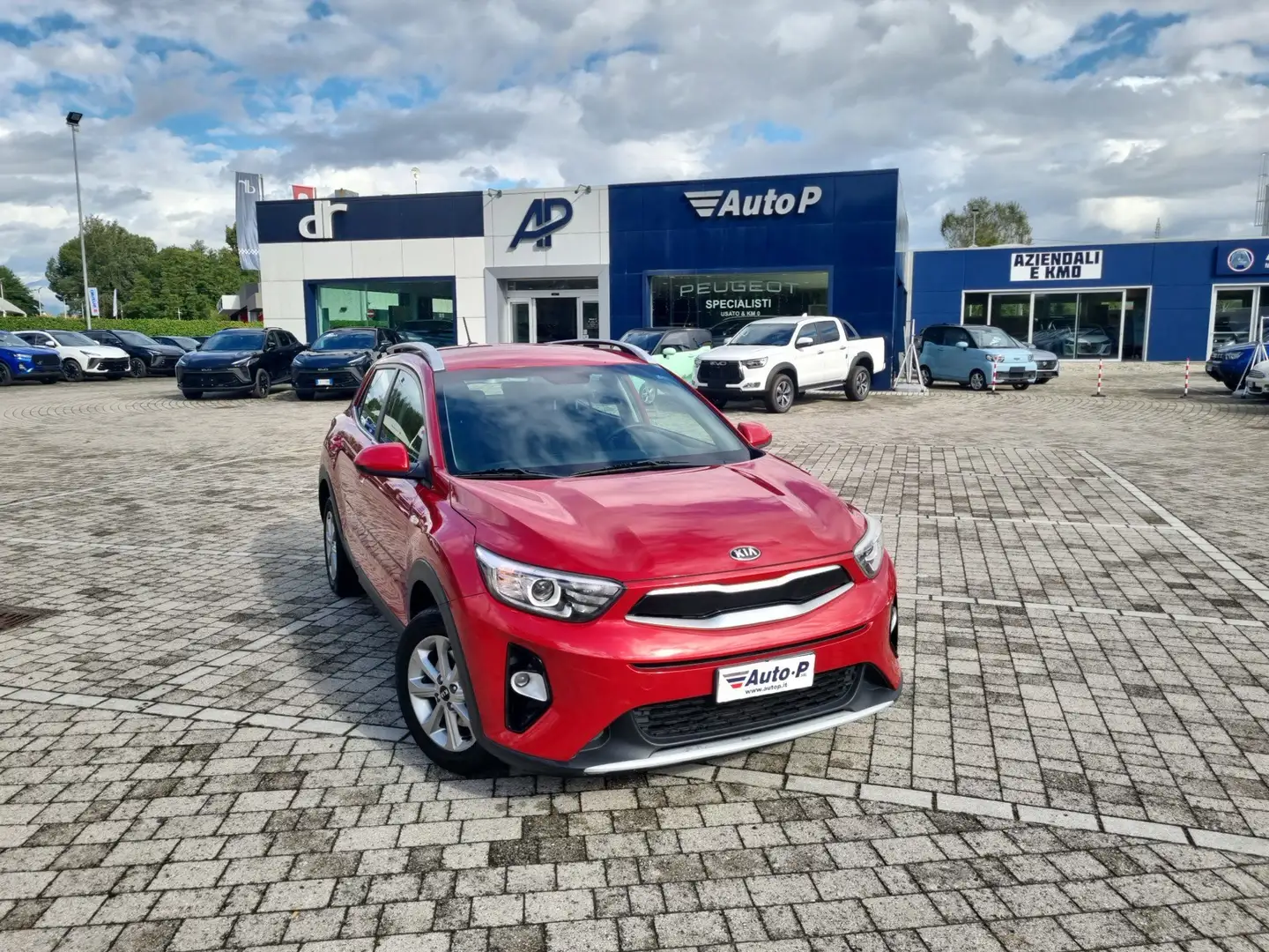 Kia Stonic Stonic 1.4 MPI 100 CV Style Rosso - 1